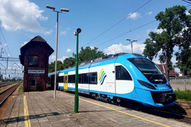 Koleje Śląskie zachęcają do podróży w wakacje